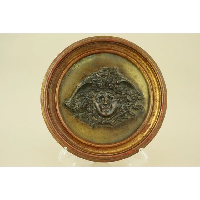 Gold Gilded Bronze Plaque Medallion with Medusa Face Bas-Relief by Vincenzo Gemito, Italy, Late 1800s For Sale - Image 8 of 18