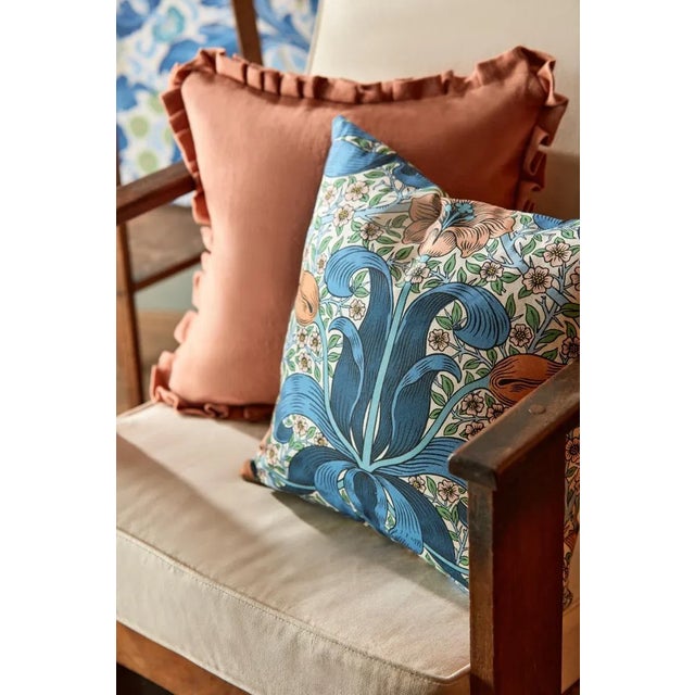 William Morris`s last-ever pattern made for wallpaper is a mysterious brooding design from 1894. We`ve highlighted the...