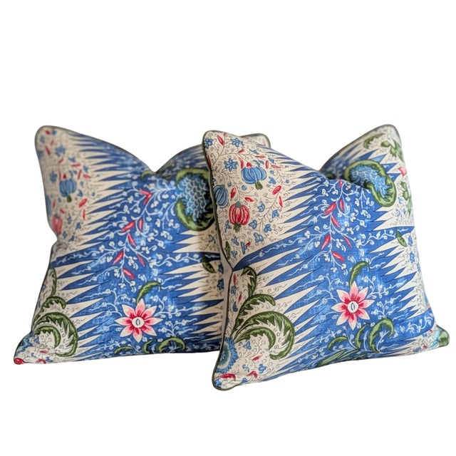 Not Yet Made - Made To Order Quadrille Les Indiennes Pillows in Blue, Rouge and Green With Green Cord For Sale - Image 5 of 6