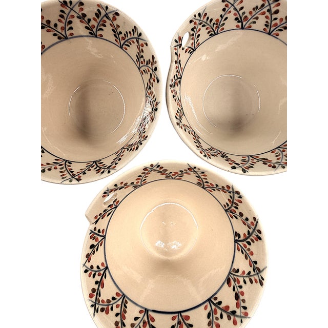 Contemporary Asian Modern Bat Trang Vietnamese Ramen/Pho/Rice/Bowls Hand Painted Red Blue Botanical Motif With Chopstick Rests - Set of 6 For Sale - Image 3 of 9