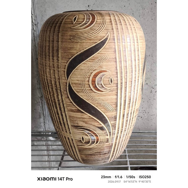 Sawa ceramic vase in a conical shape, mcm, sgraffito design by franz schwaderlapp, wgp germany 1960 sgraffito is a...