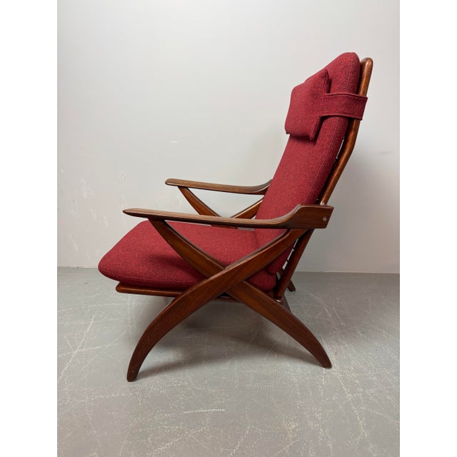 1960s Mid-Century Teak Lounge Chair with Burgundy Red Fabric Upholstery attributed to Topform, Netherlands, 1960s For Sale - Image 5 of 10