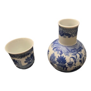 Early 20th Century Japanese Blue Willow Carafe Set- 2 Pieces For Sale