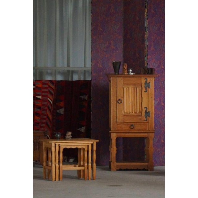 Mid-Century Modern Danish Nesting Tables in Oak, 1960s, Set of 3 For Sale - Image 3 of 14