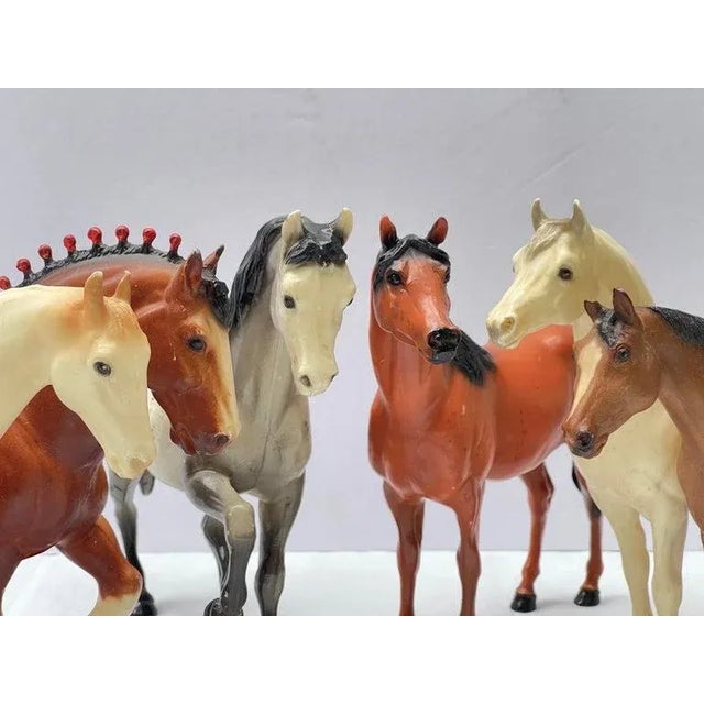 Set of Large Breyer Horses. The set of 6 consists of 5 signed Breyer Horses and one marked Blue Box/Blue Ribbon Ranch ,...