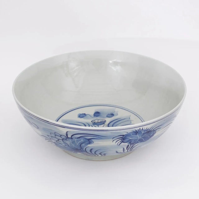 Chinese Blue and White Porcelain Bowl For Sale - Image 4 of 6