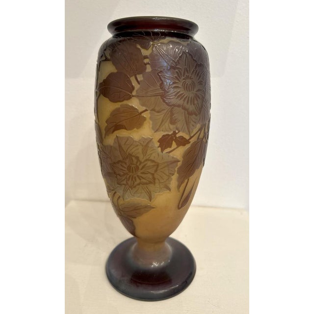 Glass Ovoid-Shaped Glass Vase from Emile Gallé, 1890s For Sale - Image 7 of 18