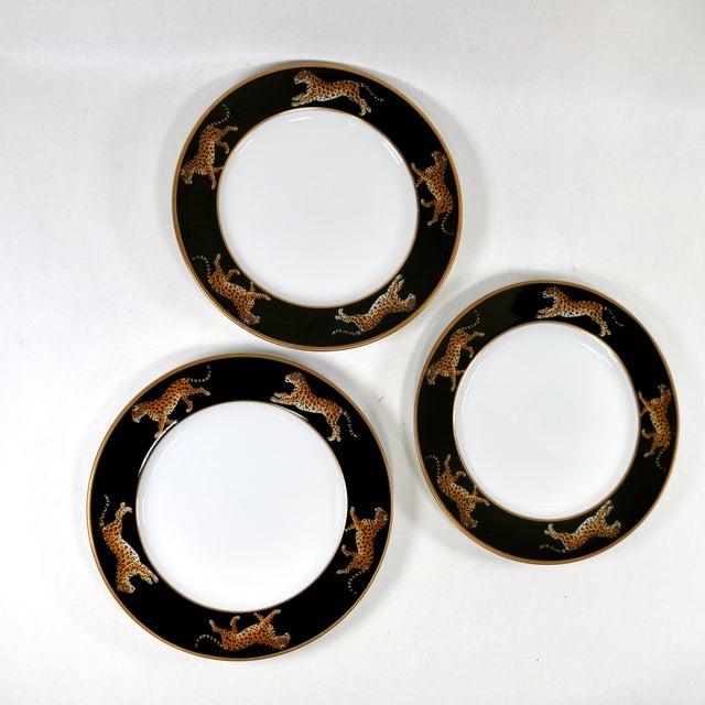 1980s Lynn Chase Designs Jaguar Jungle Bread & Butter Plates 24k Gold 6.5" Set of 3 For Sale In Cincinnati - Image 6 of 8