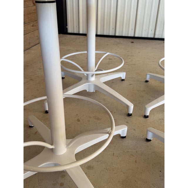 Vintage Woodard Aluminum Swivel Counter Stools With Ivy Leaf Backs – Set of Four For Sale - Image 10 of 12