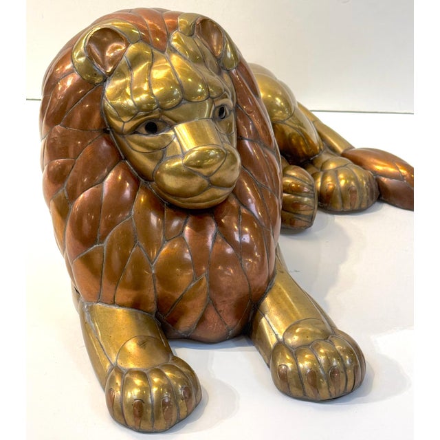 Large Copper & Brass Lion Sculpture Attributed to Sergio Bustamante Mexico, 1970 For Sale - Image 14 of 18