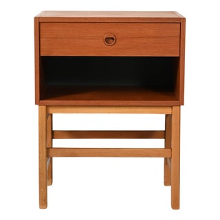 Scandinavian Cubic Teak Bedside Table, 1960s For Sale