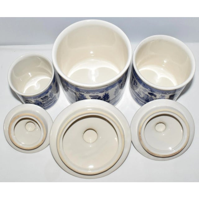 Early 20th Century Transferware Blue Willow 3 Piece Canister Set Blue White Ceramic Canisters For Sale In Dallas - Image 6 of 9