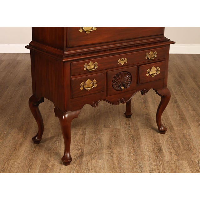 Late 20th Century Henkel Harris Virginia Galleries Genuine Mahogany Highboy Chest For Sale - Image 5 of 18
