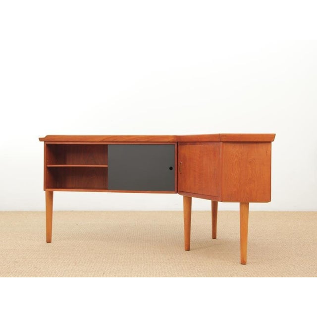 Mid-Century Modern Scandinavian Boomerang Desk by Arne Hovmand-Olsen, 1950s For Sale - Image 14 of 18