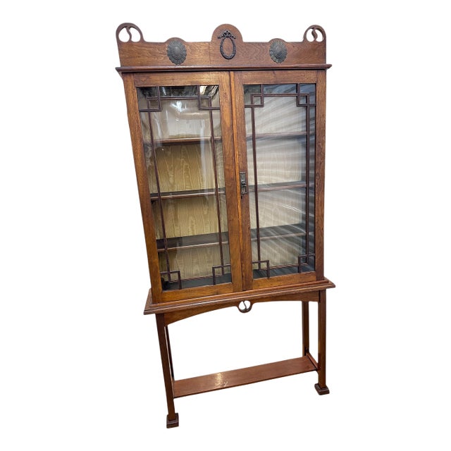 1900-1909 Edwardian William and Mary Chest on Legs China Hutch Cabinet Vitrine English European Antique Glass Doors Wood Display Vitrine For Sale