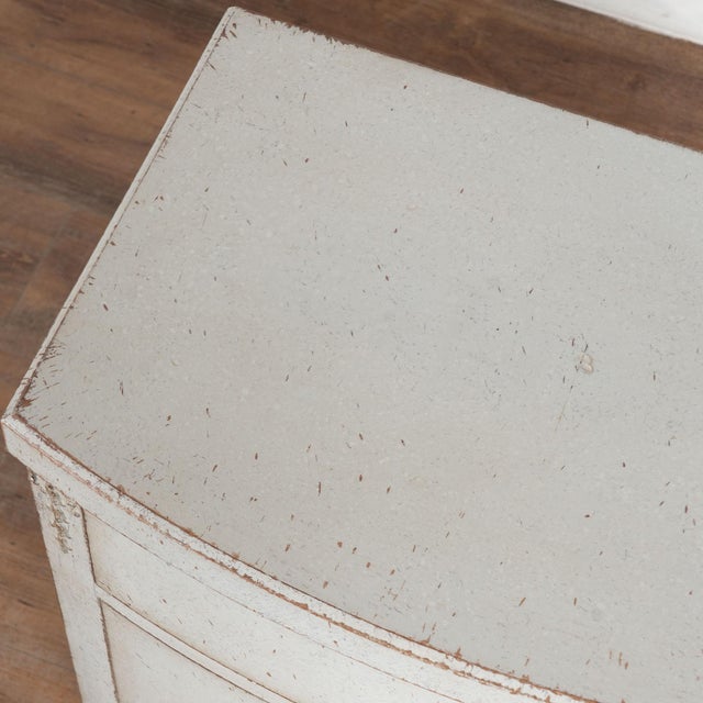 Early 19th Century 19th Century Gray Danish Bow Front Small Chest of Three Drawers or Nightstand For Sale - Image 5 of 13