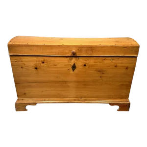 Late 18th Century Antique Dovetail Trunk