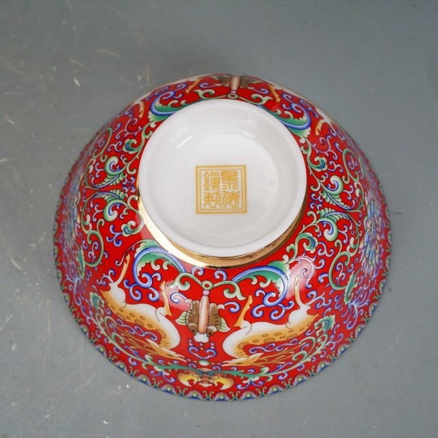 Mid 20th Century Enameled 6 Porcelain Bowls With Box – Famille Rose Style Deer & Floral Motif - 7 pcs For Sale - Image 11 of 18