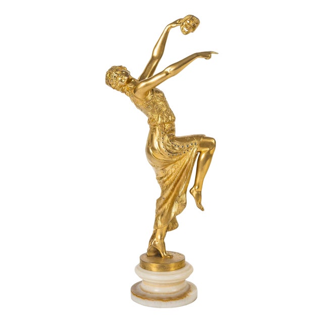Art Nouveau Gilt Bronze Sculpture in Onyx Base attributed to Joe Descomps, 1900s For Sale