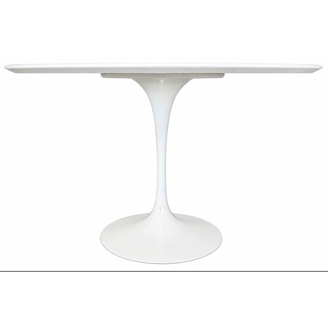 Mid-Century Modern Eero Saarinen for Knoll Round Dining Table For Sale - Image 3 of 11