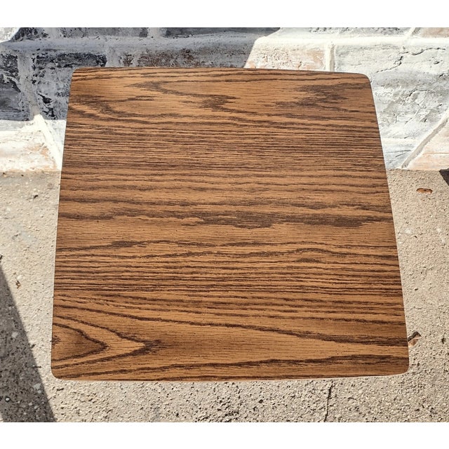 Vintage Mid Century Dark Woodgrain Formica Laminate Square End Table For Sale In Orlando - Image 6 of 6