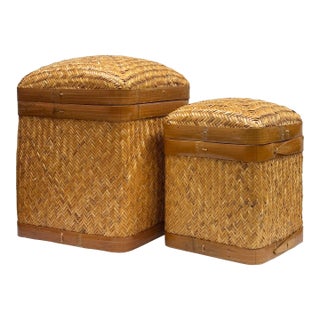 Vintage Lidded Woven Wicker Nesting Baskets, Pair For Sale