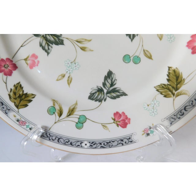 1980s 1980s Andra Sadek Vintage Floral Chinoiserie, Hollywood Regency Porcelain Cake/Serving Plate For Sale - Image 5 of 13