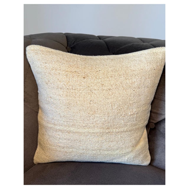 This pillow is made from authentic Turkish hemp (kendir) fabric — one of the oldest and most natural textiles in Anatolian...