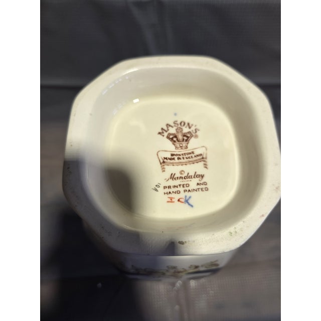 Mason's Ironstone Vintage MCM Mason’s Patent Ironstone Mandalay Hand Painted Vase For Sale - Image 4 of 4
