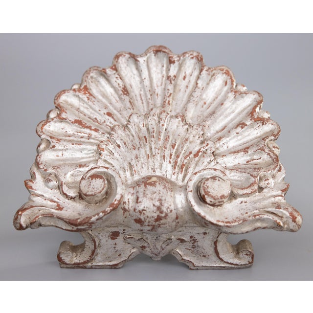 A stunning vintage Italian silver gilt wood shell design tabletop easel book stand or art display, circa 1950. Beautiful...