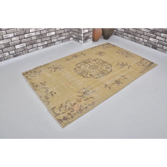 Oushak Anatolian Vintage Rug For Sale - Image 10 of 10