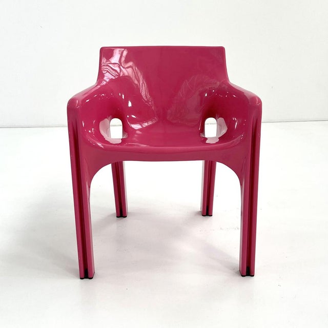 Artemide Pink Gaudi Armchair by Vico Magistretti for Artemide, 1984 For Sale - Image 4 of 12