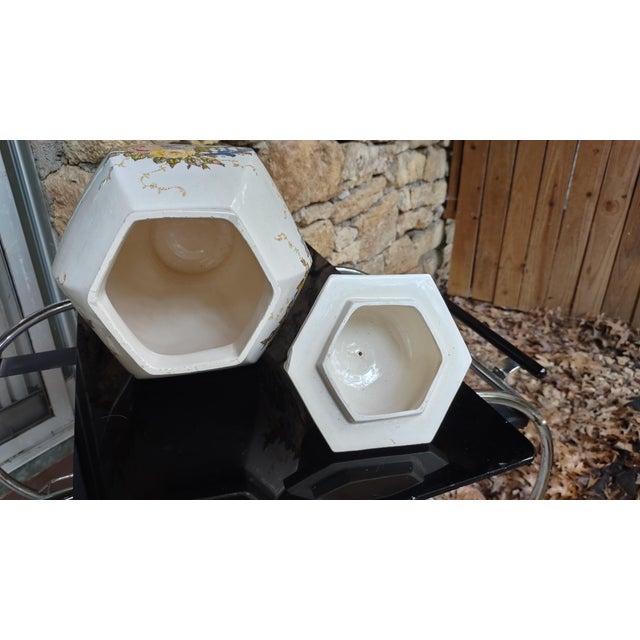 Antique White Mid 20th Century Monumental Italian Majolica Hand-Painted Ginger Jar For Sale - Image 8 of 11