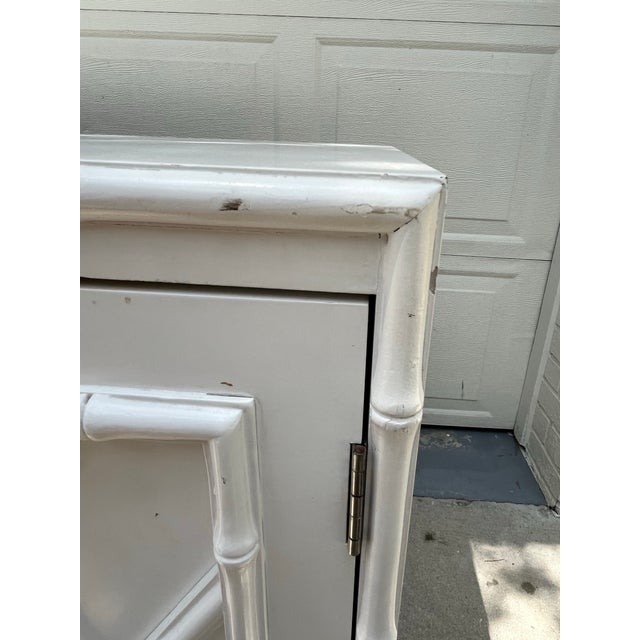 Wood 1970s Omega Palm Beach Regency Chinese Chippendale Credenza For Sale - Image 7 of 12