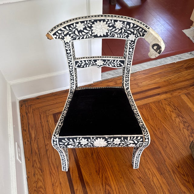 Wood 1920’s Anglo-Indian Mughal Inlaid Side Chair With Ram's Head For Sale - Image 7 of 7
