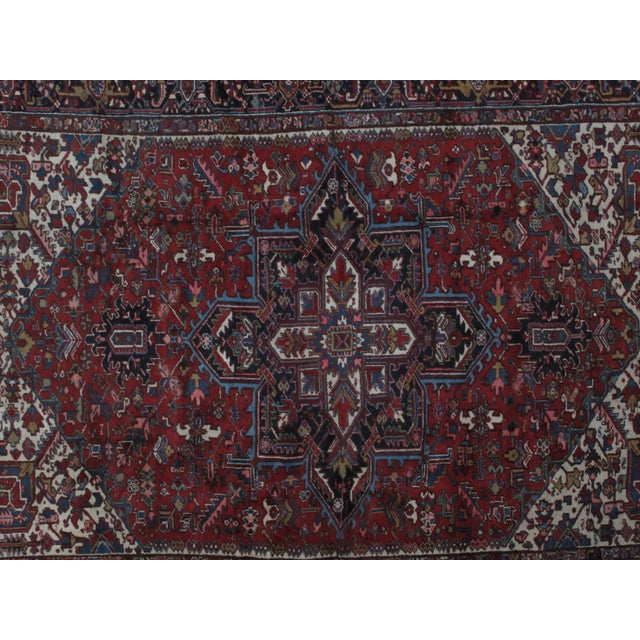 Traditional Vintage Persian Heriz Rug- 9′7″ × 13′3″ For Sale - Image 3 of 4