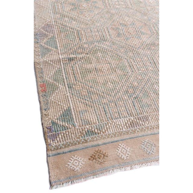 This vintage Turkish flat weave Kilim is hand-woven. The simplicity and boldness of this piece can also give a...