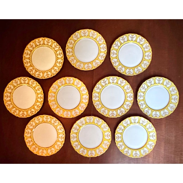 Antique Neoclassical Revival Royal Doulton Canary Yellow & Raised Gold Plates - Set of 10 For Sale - Image 10 of 10
