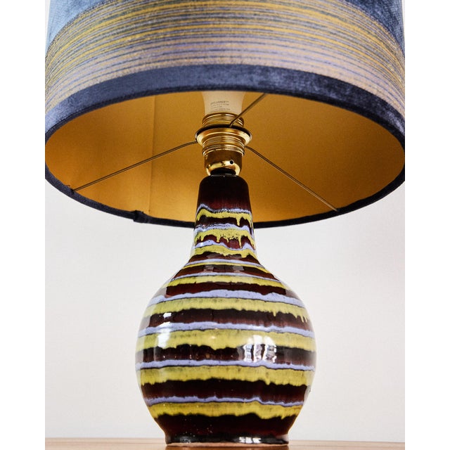 Mid-Century Modern Ceramic Table Lamp with Stripes, 1970s For Sale - Image 3 of 6