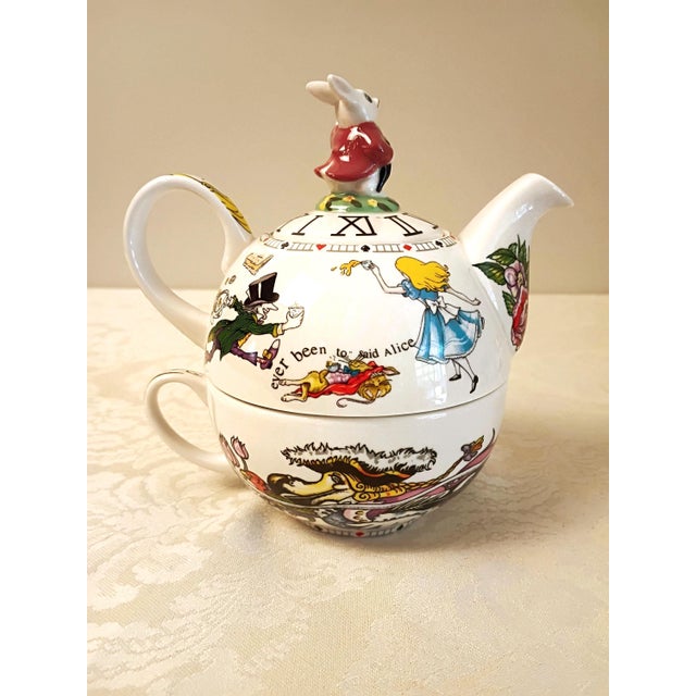 Paul Cardew Alice in Wonderland Tea for One Whimsical Stacking Teapot Cup Set White Rabbit & Dormouse Salt & Pepper Shakers - Set of 3 For Sale In Savannah - Image 6 of 18