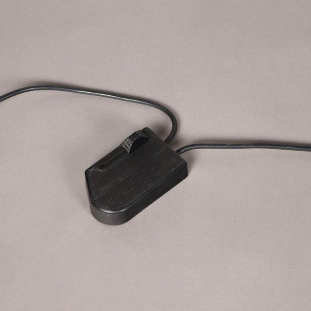Metal Vintage Floor Lamp in Metal, Italy, 1980s For Sale - Image 7 of 8