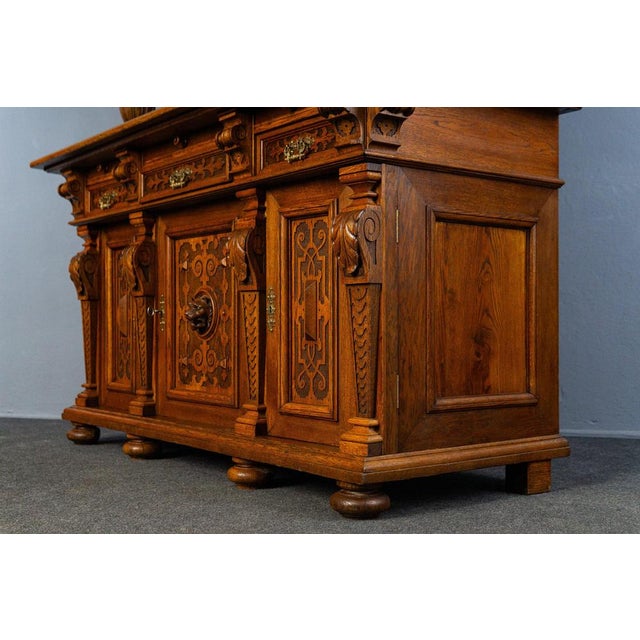 Antique Display Cabinet in Pine For Sale - Image 10 of 18