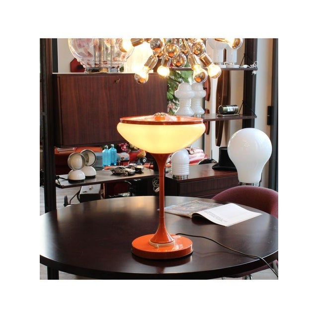 Type Cappello table lamp Date 1960-69 Model Table lamp Origin Italy Conservation status Preserved Materials Plastic,...