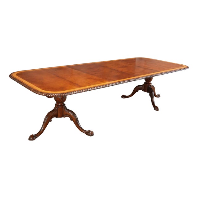 1980s Vintage Furniture South Mahogany Dining Table For Sale