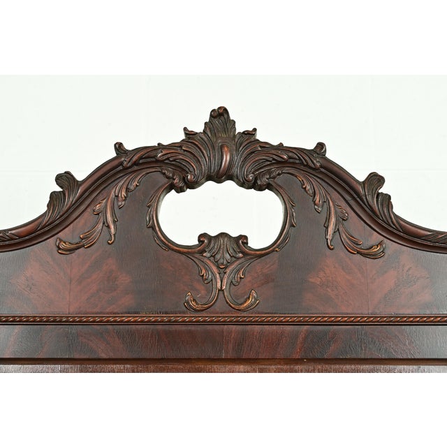 Romweber Chippendale Flame Mahogany Breakfront Bookcase Cabinet, Circa 1920s For Sale In South Bend - Image 6 of 12