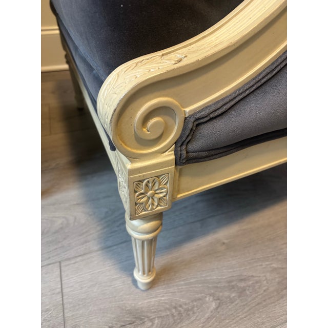 French Contemporary Velvet chairs Attributed to Ethan Allen For Sale - Image 3 of 5