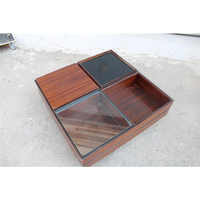Mid-Century Modern Low Square Coffee Table with Portable Trays from Luigi Sormani, 1960s For Sale - Image 3 of 14