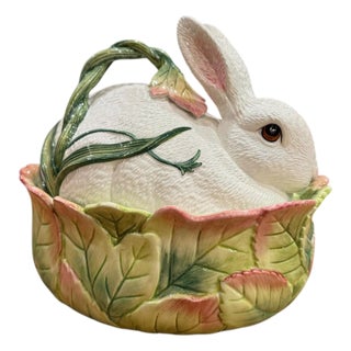 Rabbit Fitz & Floyd "Le Lapin" Large Oval Covered Vegetable Bowl For Sale