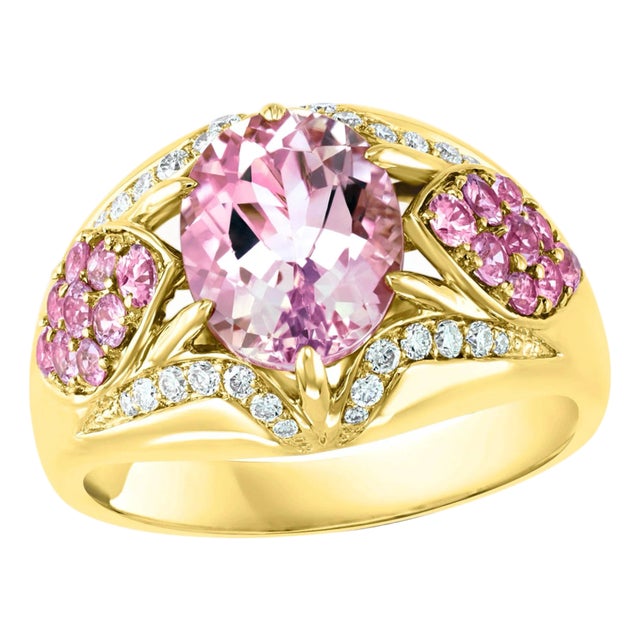 3.5 Carat Morganite and Diamond Cocktail Ring 18 Karat Rose Gold For Sale