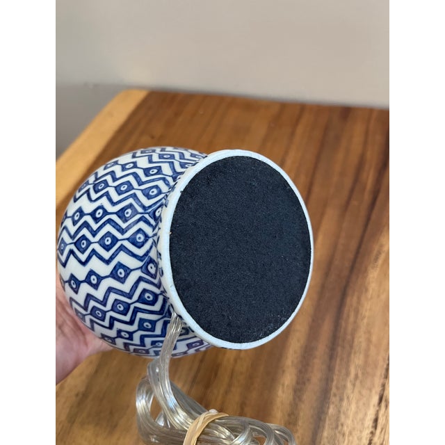 Small Blue and White Geometric Pattern Ceramic Ginger Jar Lamps - Set of Two For Sale - Image 9 of 9